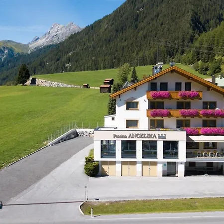 Angelika Pettneu am Arlberg